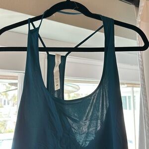 Lululemon teal tank size 10